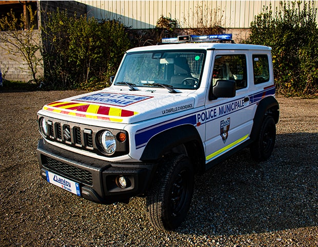véhicule police municipale lanéry gruau suzuki
